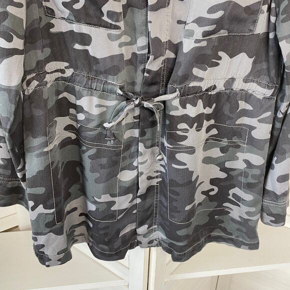 Knox Rose green camo jacket - Picture 7 of 9